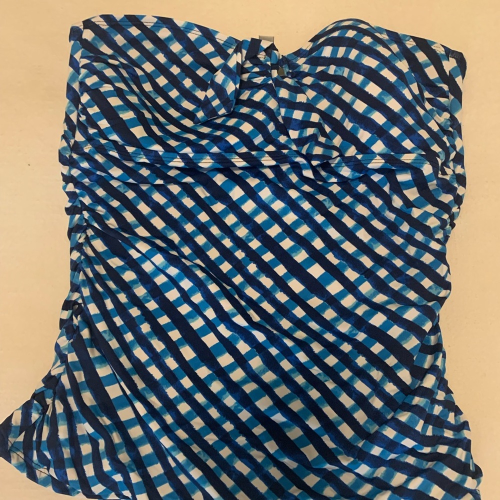 Tommy Bahama bandeau tanking top. New without tags.